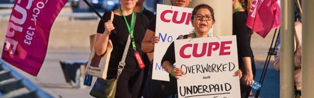Government forces Air Canada and flight attendants back to work and into arbitration