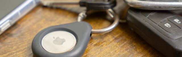 Apple AirTag 4-Pack drops back to its record low price