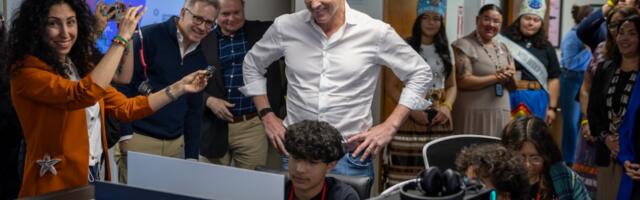 California just launched the countrys largest public broadband network