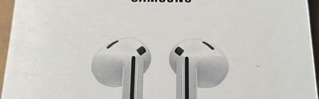 Samsung Galaxy Buds3 retail box leaks, new stem style design is confirmed