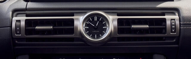 Why Does Lexus Use Analog Clocks And Which Models Have Them?