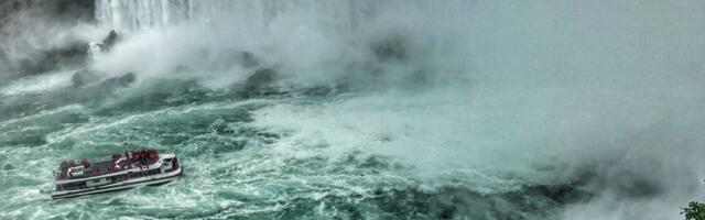 Canada’s Tourism Businesses at Risk of Shutting Due to High Debt