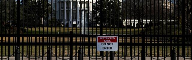 As Spyware Companies Get Chummy with White House, Apple and WhatsApp Say They’ll Protect Your Phone