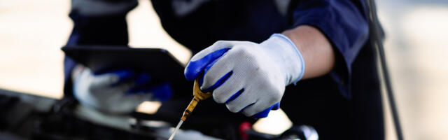 How Much Does An At-Home Oil Change With A Mobile Mechanic Typically Cost?