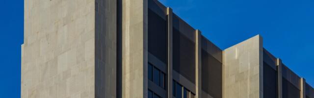 AT&T Rings In 2025 With Obligatory 5-Day Return To Office