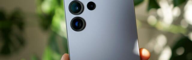 DEAL: Galaxy S25 Ultra Gets Free Doubled Storage and Nearly $600 Off With Trade-in