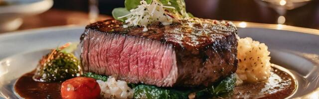 As a chef, there are 6 things I'll always order at a steak house and 4 dishes I'd skip every time