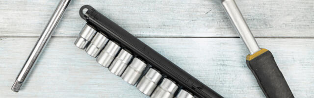 Who Invented The Ratcheting Wrench With Interchangeable Tool Sockets?