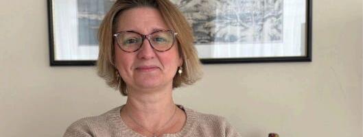 I moved my kids across Asia for years. After my divorce, I returned 'home' as a single mom.