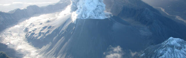 Exploring an undersea terrain sculpted by glaciers and volcanoes