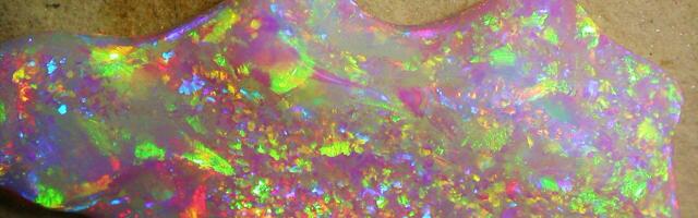 Полупроводник для света?