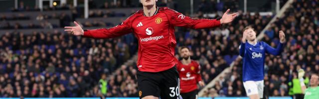 How to watch Man Utd vs Crystal Palace: Live Streams & TV Channels