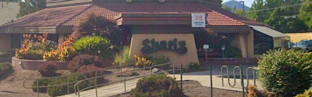 Roadtrip mainstay Shari’s abruptly closes more than half its restaurants