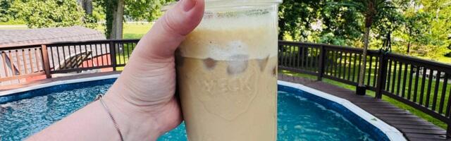 Move over, mason jars. Coffee drinkers are obsessed with a new glass cup.