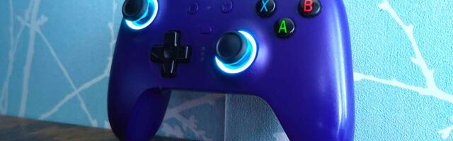 I need a separate controller for my custom Steam Machine PC, but the Steam Controller is out of reach — so this is the best alternative that I recommend