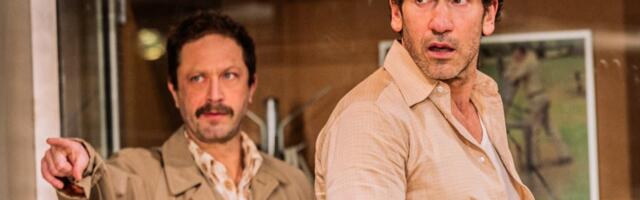 The Bears Jon Bernthal and Ebon Moss-Bachrach reimagine Dog Day Afternoon as a comedy on Broadway