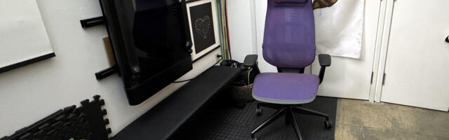 Steelcase Karman High Back Review: Adaptable frame, now with a headrest