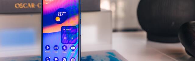 Google Pixel 10 vs. Samsung Galaxy S25: Which smartphone is right for you?