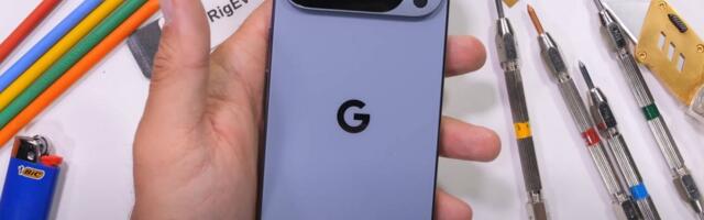 The Pixel 10 Pro XL passes the bend test with flying colors