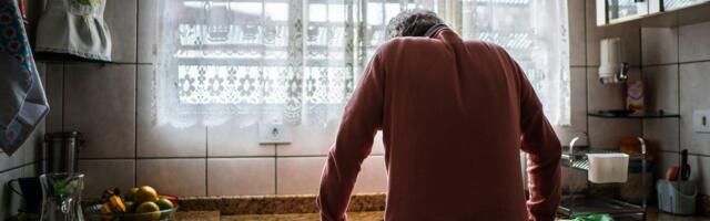 A 77-year-old lost $390,000 of his retirement savings after picking up a scam call. Now he wants to help others.