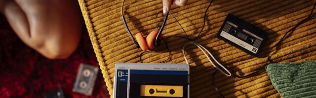 12 Retro-Inspired Gadgets On Amazon That Scream 1990s