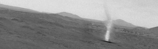 NASA Mars rover captures crackling lightning. Hear the thunder yourself.
