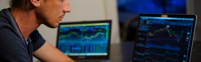 Palantir stock rise puzzles market analysts