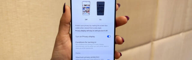 Is the Galaxy S26 Ultra’s Privacy Display better than a privacy screen protector? We tested both