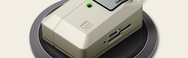 The classic Apple Macintosh mouse inspired Spigen’s retro AirPods case