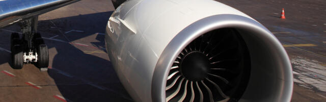 Do Jet Engines Need Oil Changes?