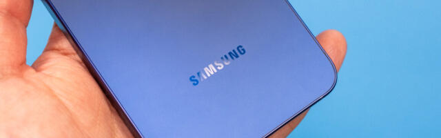 Samsung teams up with Glance to use your face in AI-generated lock screen ads