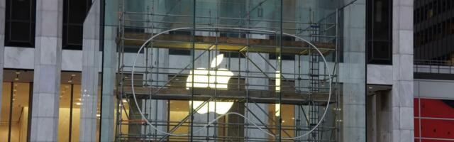 Apple's Fifth Avenue Store Vision Pro Installation Is Shaping Up to Be a Spectacle