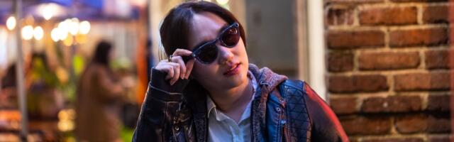 Meta’s glasses will turn off the camera if you tamper with the privacy light