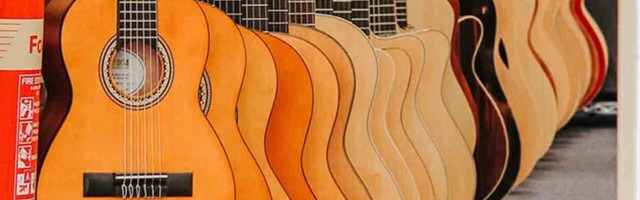This complete guitar master class bundle will teach you to six-string like a pro, all for under $20