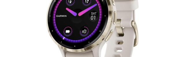 Stop Obsessing Over the Apple Watch, the Garmin Smartwatch Is at Cyber Monday’s Best Price