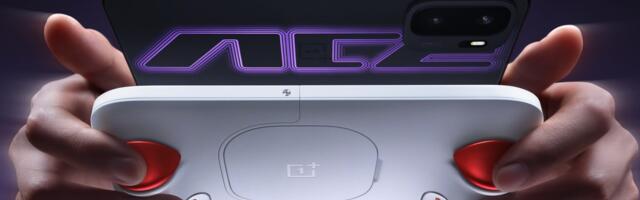 OnePlus’ gaming controller for phones has a neat little charging trick that you’ll love