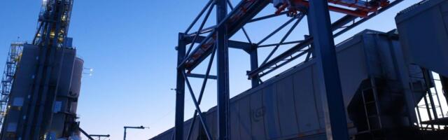 Emmertech leads Rayhawk seed round to automate dangerous rail car loading work Emmertech leads Rayhawk seed round to automate dangerous rail car loading work