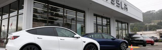 Tesla smashes quarterly delivery numbers for the first time this year as EV credits expire