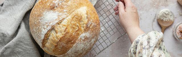 Why your homemade bread never tastes like bakery bread and the missing step