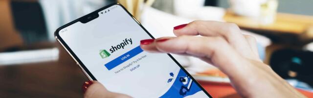 Shopify Merchants Can Now Advertise Products on Twitter