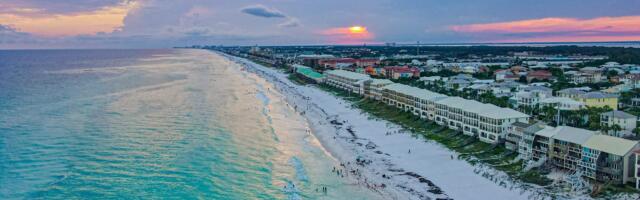 I've lived in Florida for over 25 years. These are the 6 tourist hot spots worth visiting and the 2 you can skip.