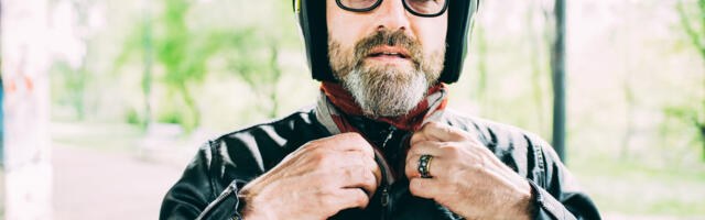 5 Tips For Wearing Glasses With Your Motorcycle Helmet