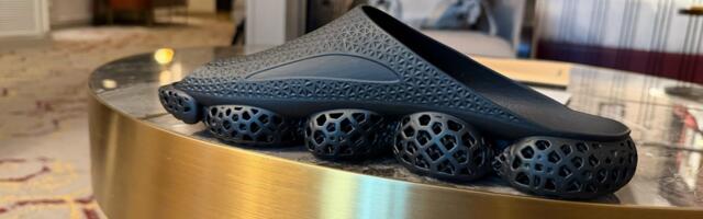 I tried these shoes that can only exist thanks to 3D printing