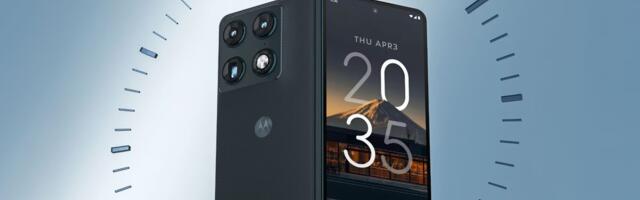 Motorola says its Razr Fold offers the best camera on a foldable — with a ranking to prove