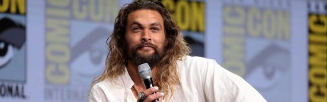 Jason Momoa to play Lobo in new DC Universe, will debut in Supergirl