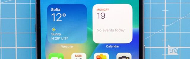 Gurman: Apple to launch new iPhone SE in 2025 with no home button