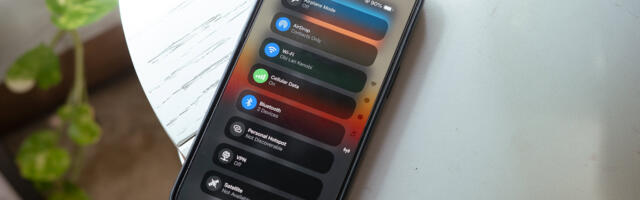 A severe iPhone exploit is now public, and anyone can use it