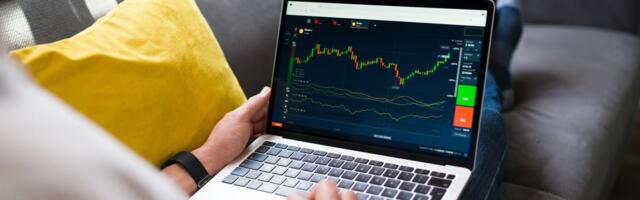 This $40 trading bundle breaks down investing for beginners