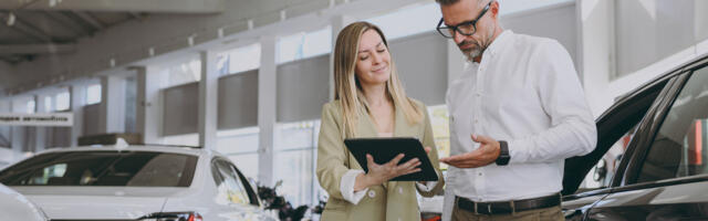 How Much Do Car Salespeople And Dealerships Make? A Look At The Numbers