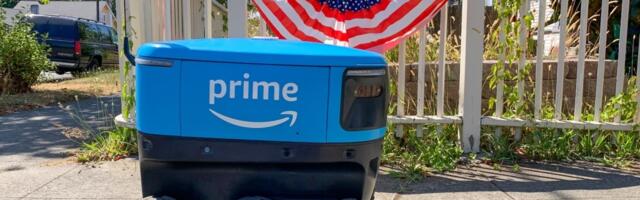 Report: Amazon may replace a half million jobs with robots
